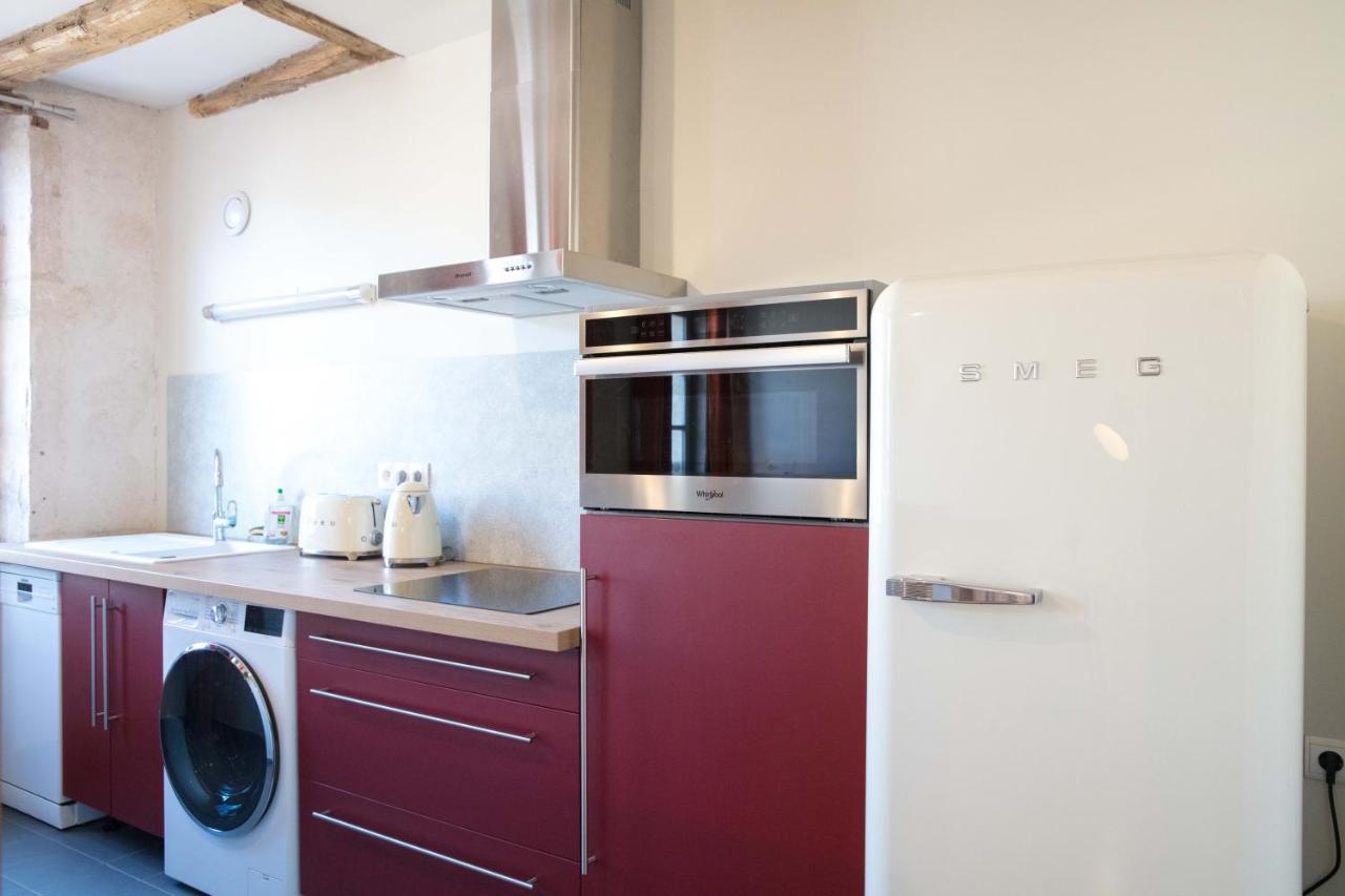 Appartement A-Mi-Chemin - Centre-Ville De تورنو المظهر الخارجي الصورة